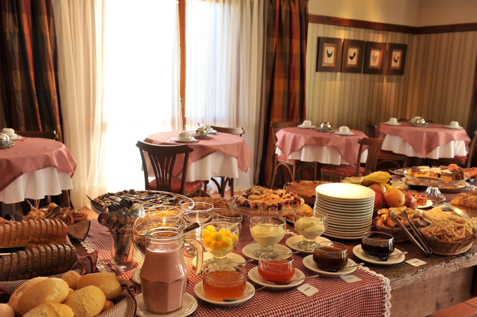 Hotel Vila Verde ノーヴァ・ペトローポリス エクステリア 写真